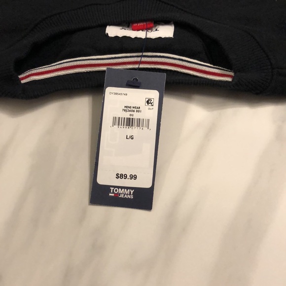 Men’s Tommy Hilfiger Pullover Sweatshirt - Picture 2 of 3